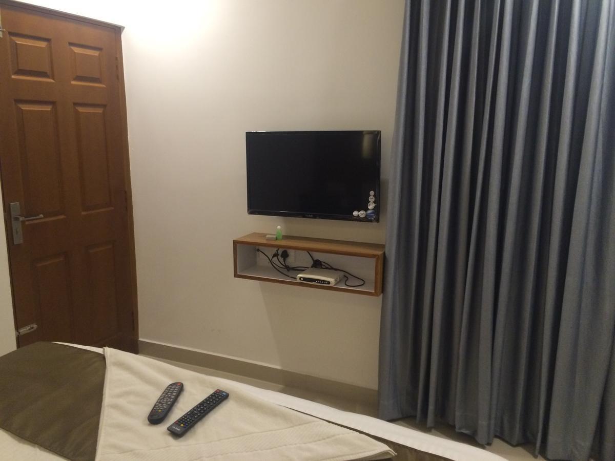 The Galaxy Suites Kochi Extérieur photo